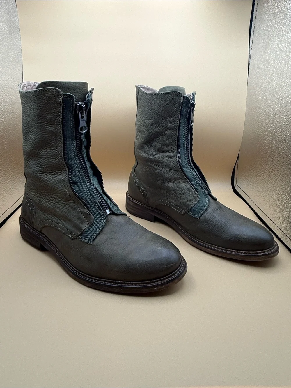 John Fluevog 